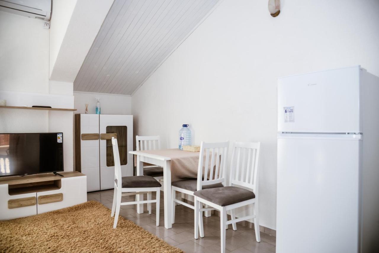 Iker Apartments Тиват Екстер'єр фото