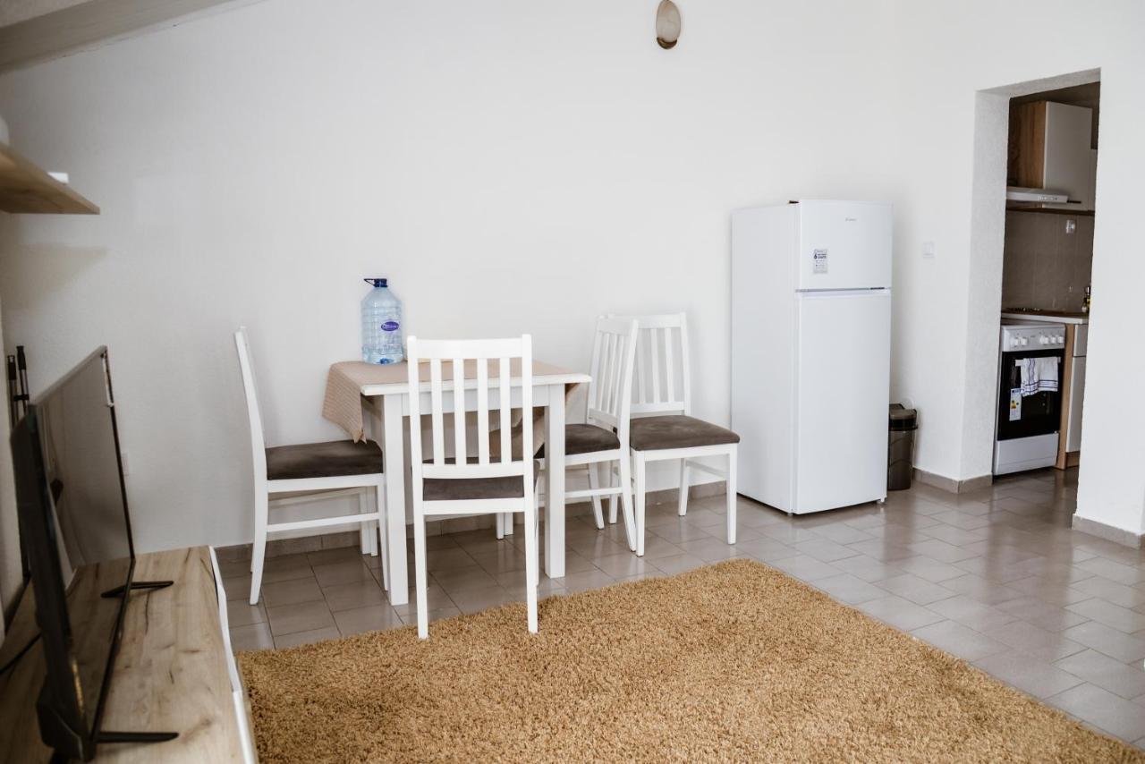 Iker Apartments Тиват Екстер'єр фото