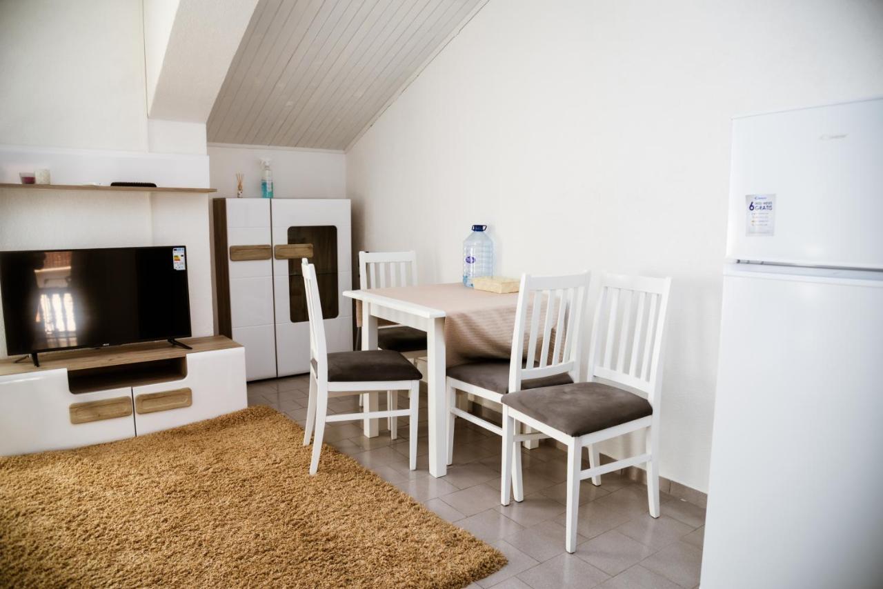 Iker Apartments Тиват Екстер'єр фото