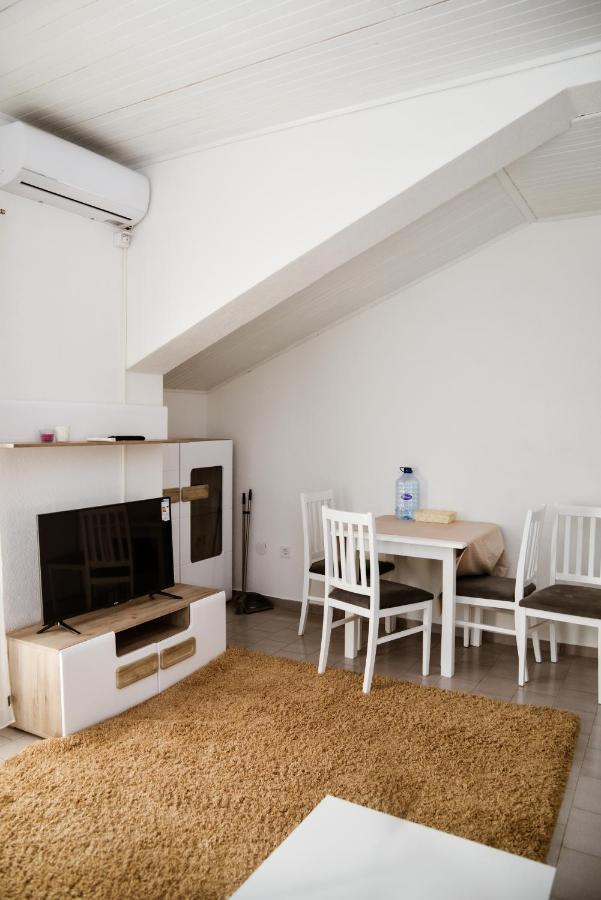 Iker Apartments Тиват Екстер'єр фото