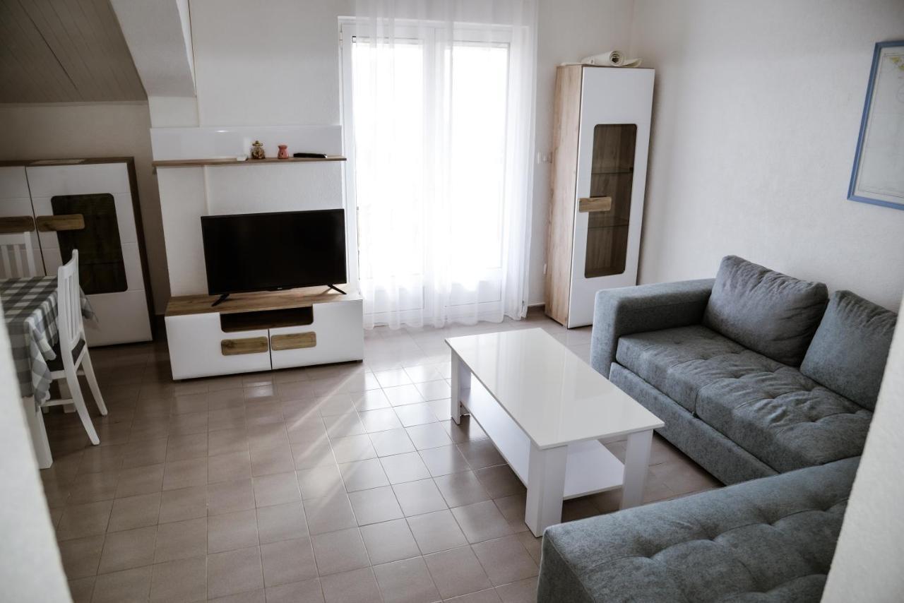 Iker Apartments Тиват Екстер'єр фото